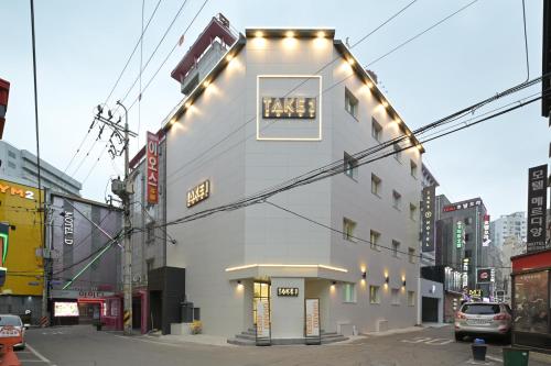 Take 1 Hotel - carbon neutral hotel in Incheon
