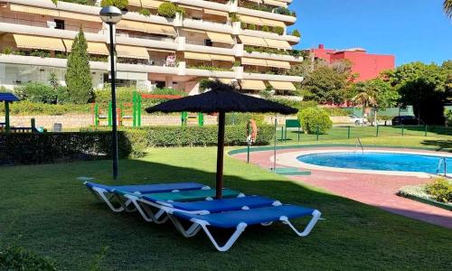 Apartamento en Marbella junto a campos de golf — 4-Star Luxury Hotel in Marbella, Spain