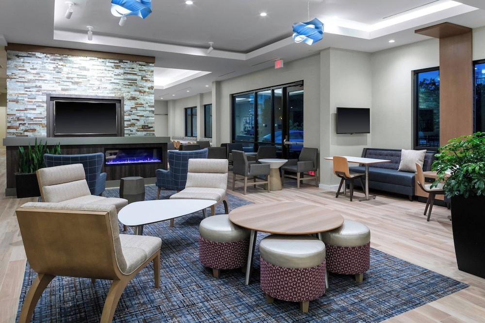 Residence Inn by Marriott Virginia Beach Town Center - photo 2