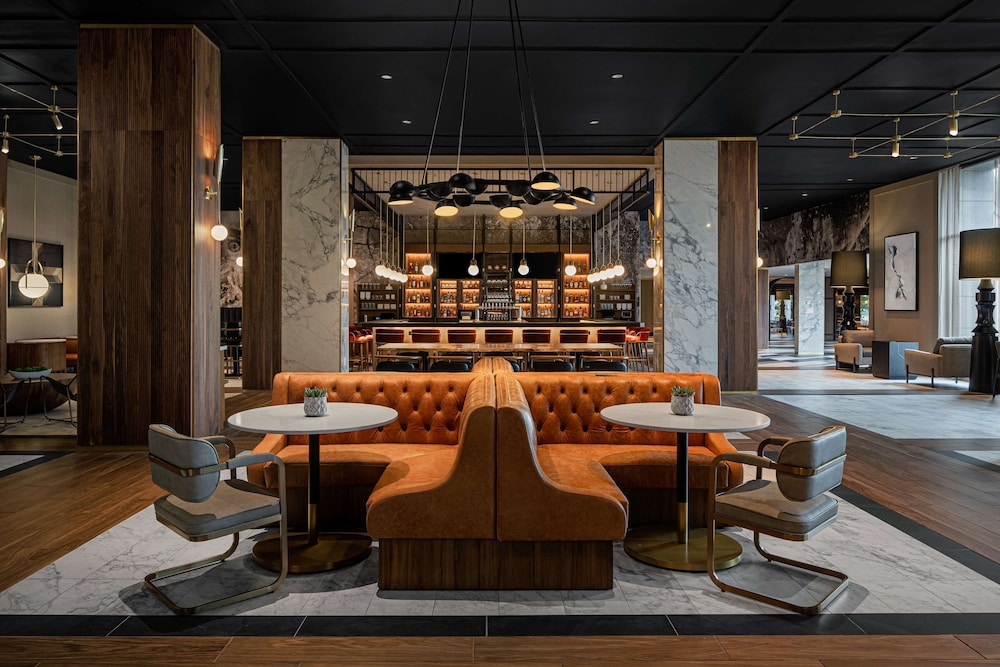 The Alloy King of Prussia a DoubleTree by Hilton - photo 5