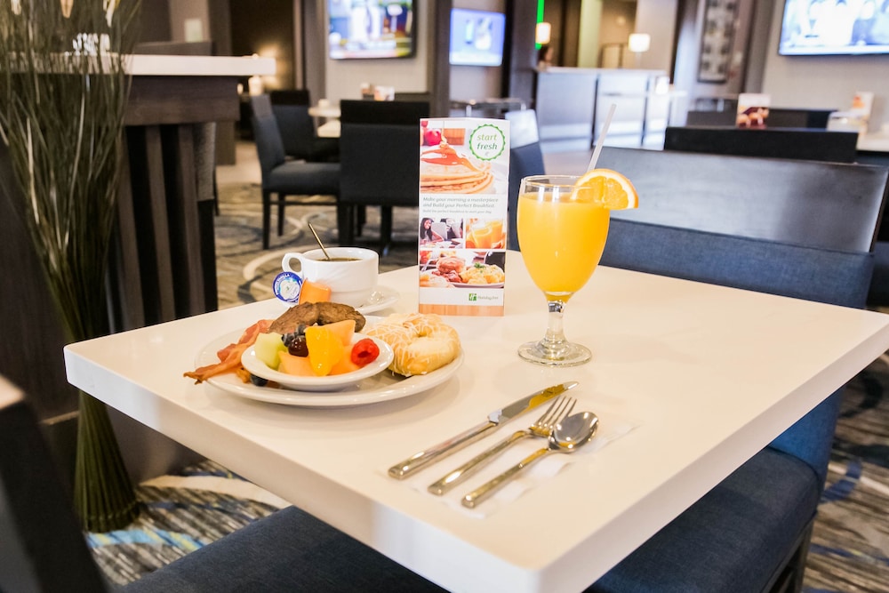 Holiday Inn Longview North by IHG - photo 29