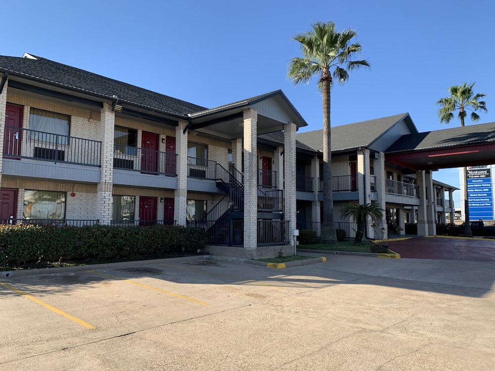 Americas Best Value Inn Houston Hobby Airport - photo 20