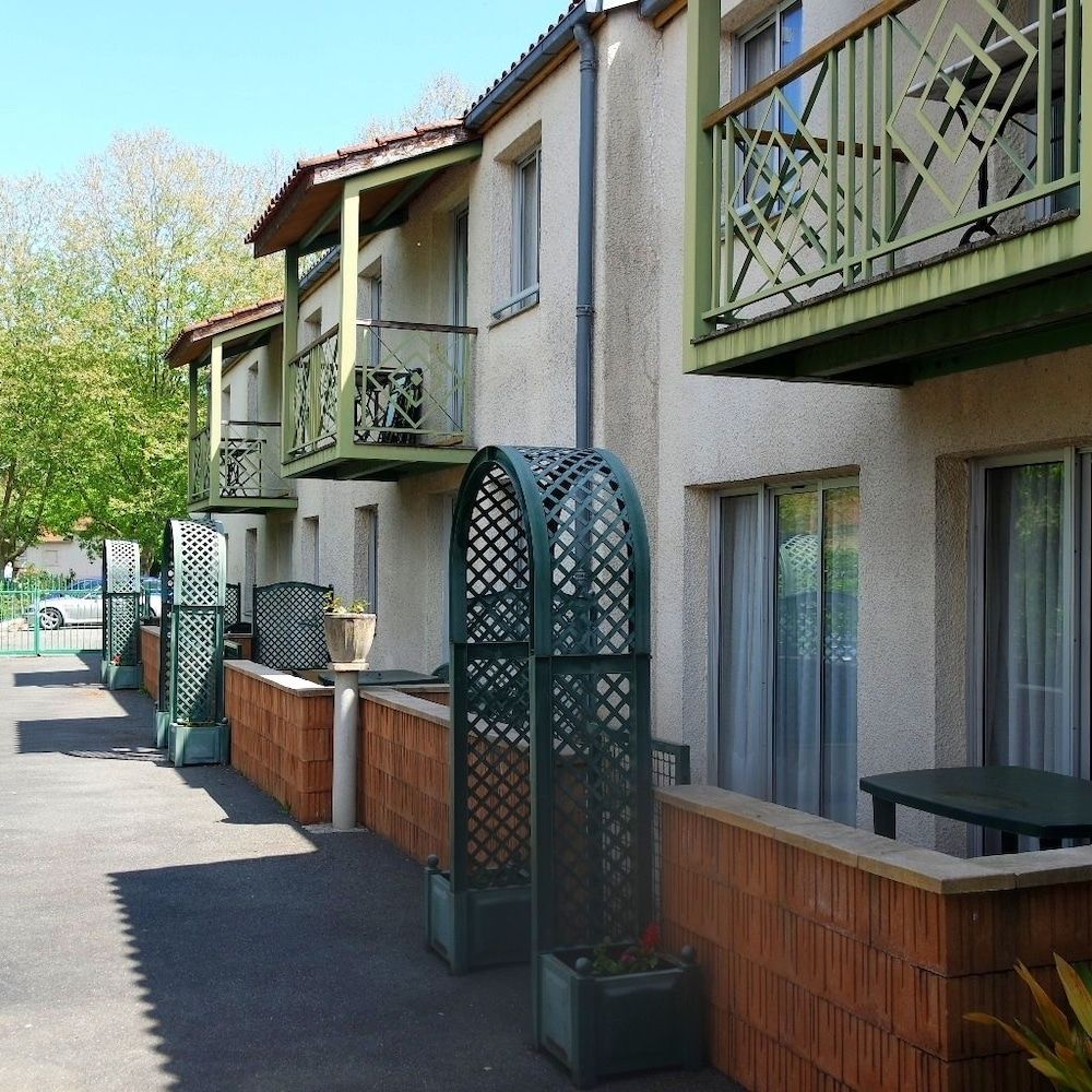 Appart'Hôtel Le Tulipier — hotel in Cransac