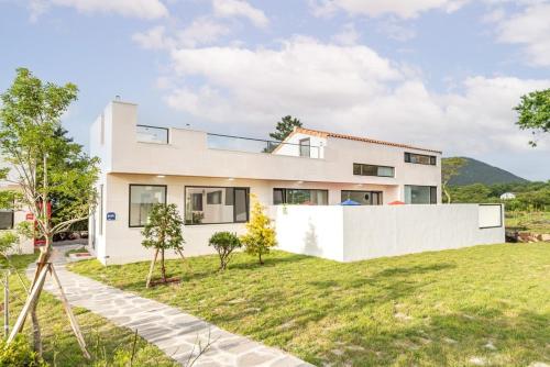 Jeju Seonheul Stay 3917 in Jeju City, South Korea