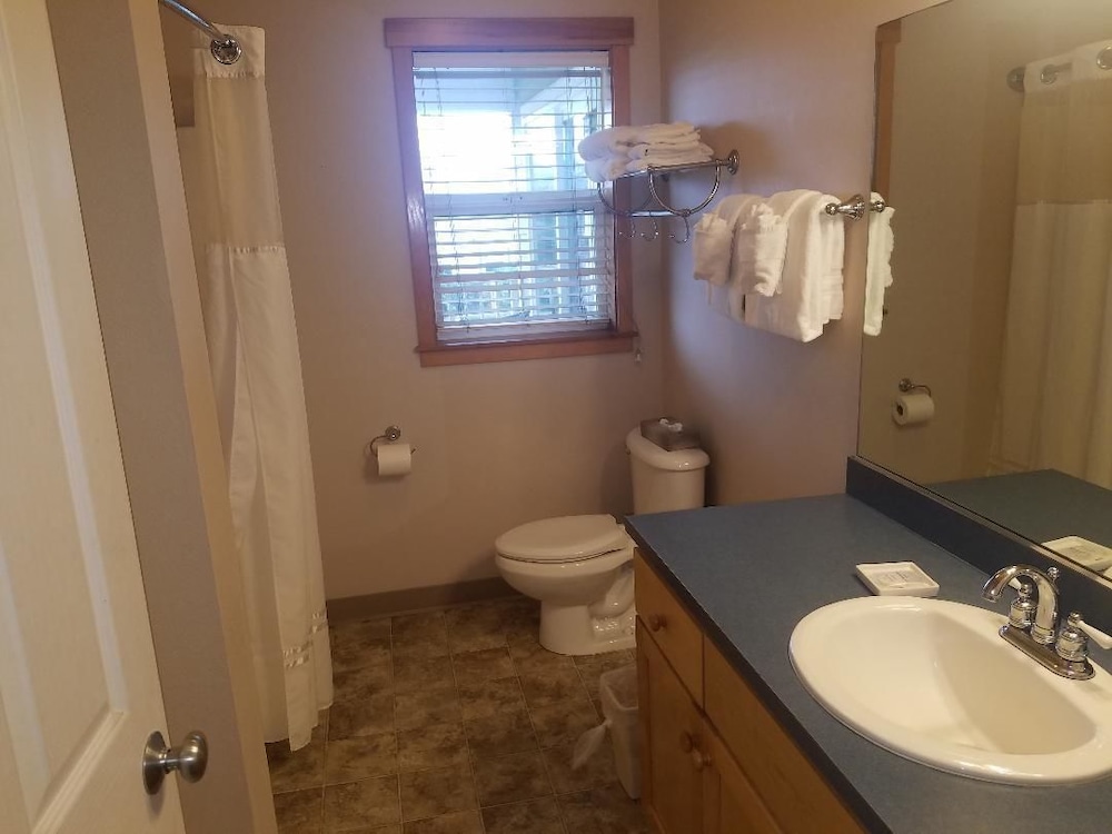 Sea Breeze Court - photo 30