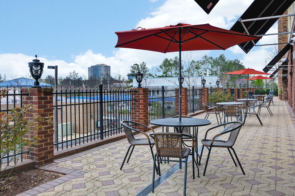 Hampton Suites Birmingham Hoover - photo 44
