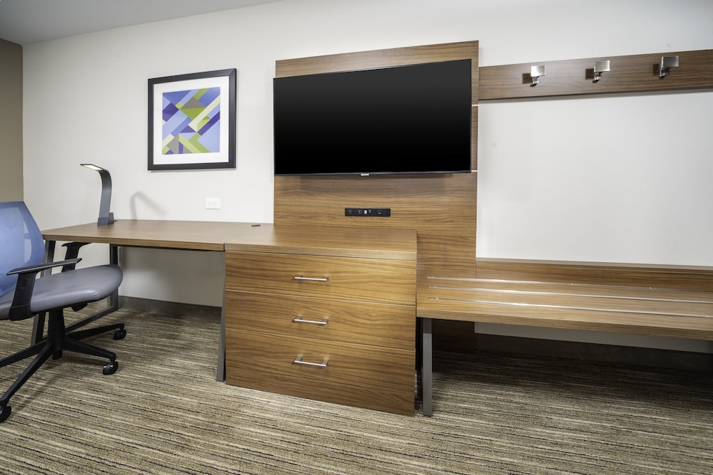 Holiday Inn Express & Suites Rock Hill by IHG - photo 6