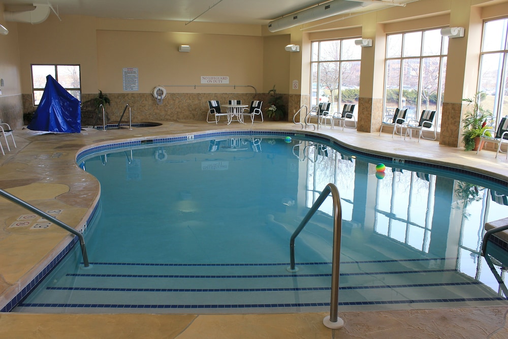 Holiday Inn Madison at The American Center by IHG - photo 29