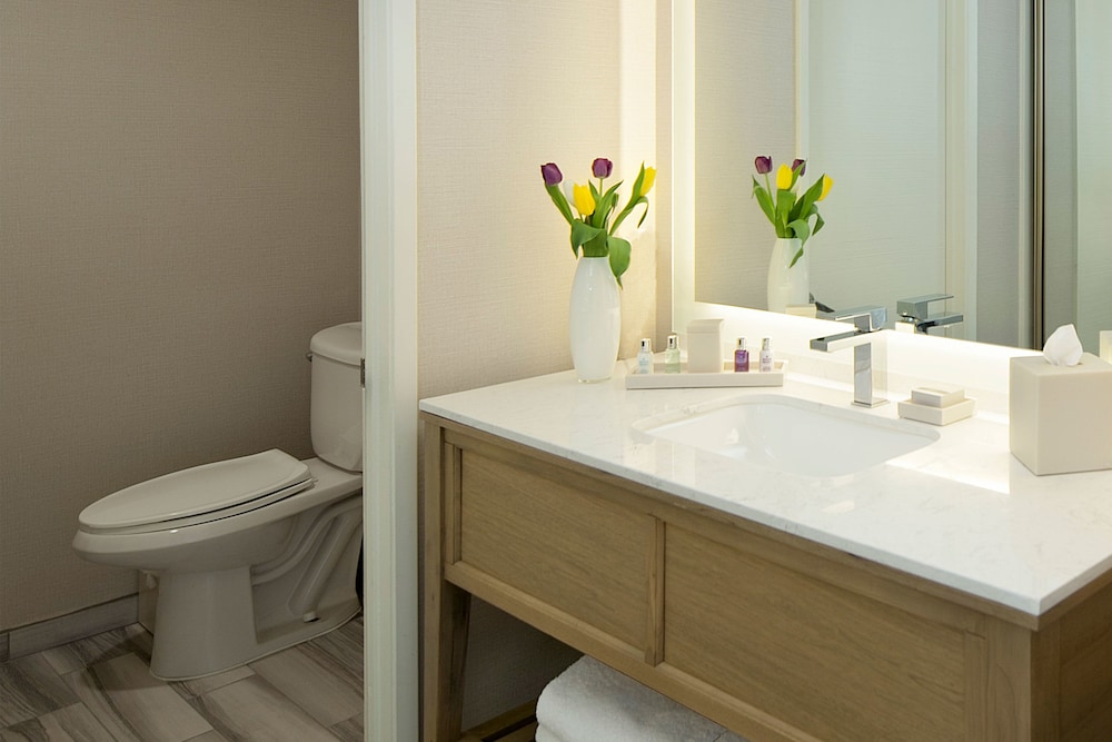 Spyglass Inn - photo 17