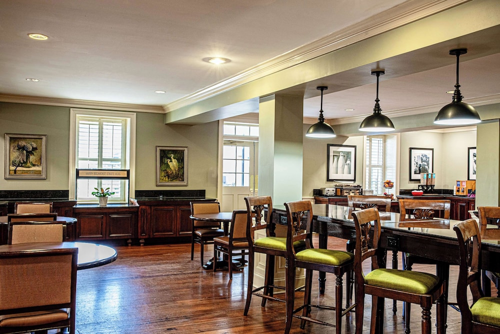 Hampton Inn Charleston Historic District - photo 25