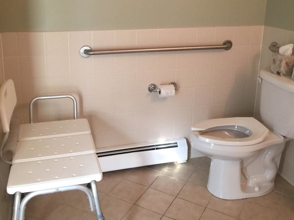 The Towne Motel - photo 15