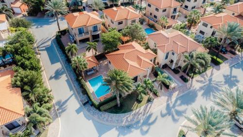 Gold coast elegance with private pool in Noord, Aruba