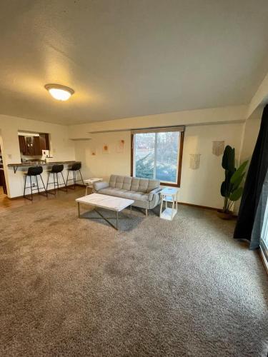 Riverview Apartment #21 — 4-Star Luxury Hotel in Baraboo, United States