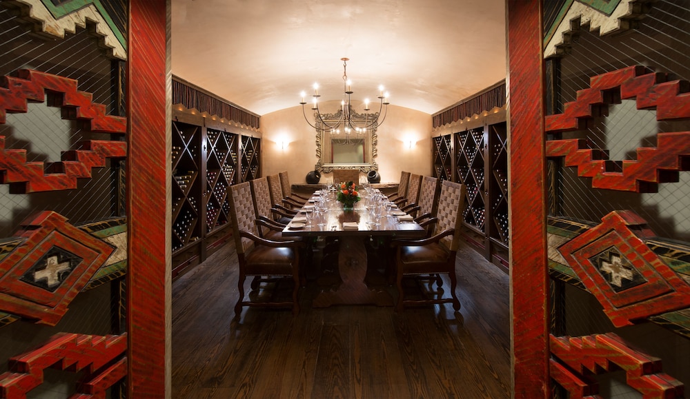 Rosewood Inn of the Anasazi - photo 21