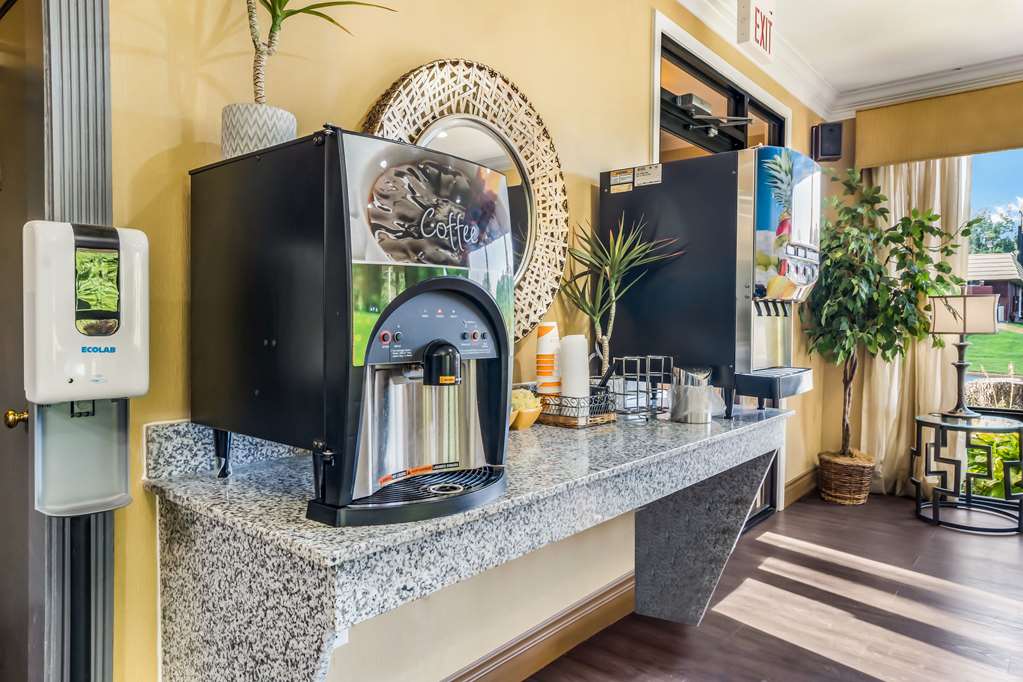 Quality Inn & Suites Corinth West - photo 33