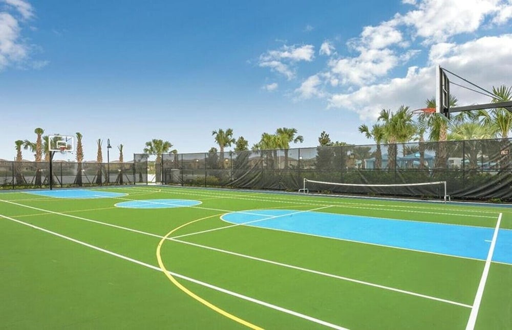 2407 Dubai Street - photo 58