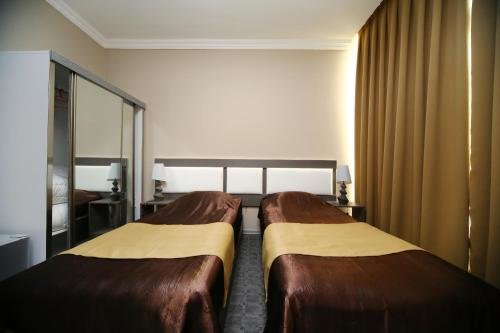 Discovery Hotel — hotel in Kutaisi