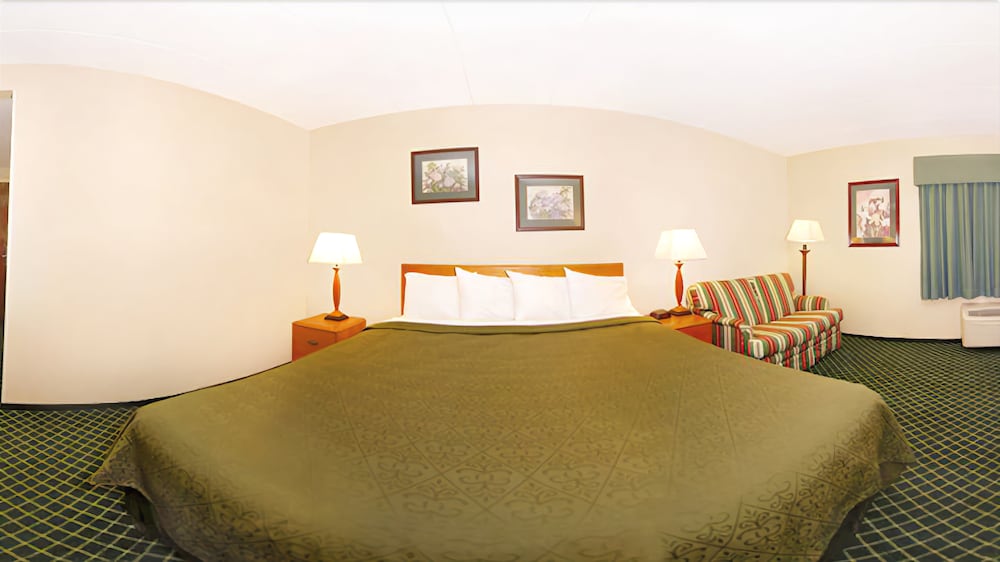 All Seasons Inn & Suites Smithfield Providence - photo 11