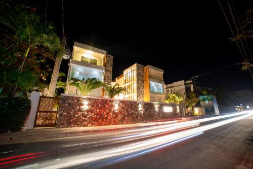 Charming 2 Bed Apartment in Grand Baie — 4-Star Luxury Hotel in Grand Baie, Mauritius