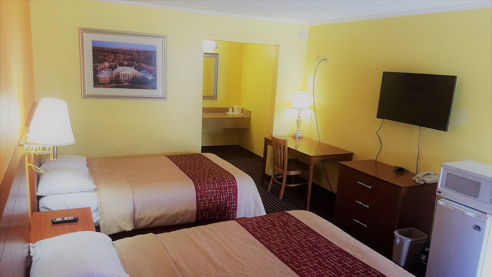 Roadway Inn - photo 9