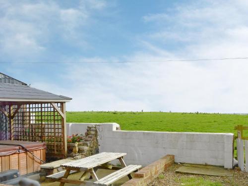 Old Low Farm Cottage — 4-Star Luxury Hotel in Aldbrough, United Kingdom