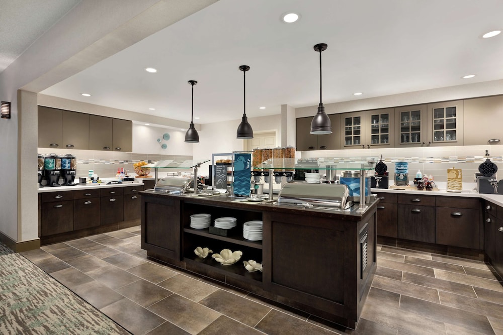 Homewood Suites by Hilton Dallas Arlington - photo 29