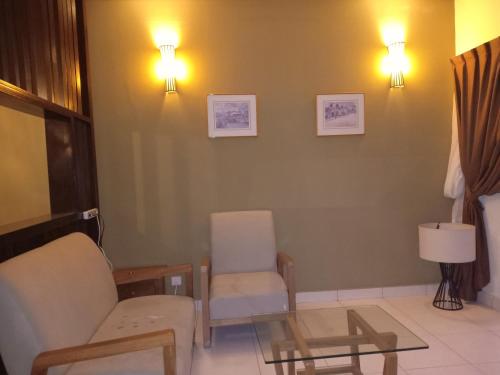 ZamLan Gold Coast Morib Intl Resort 3 Rooms Apartment — Banting — photo 3