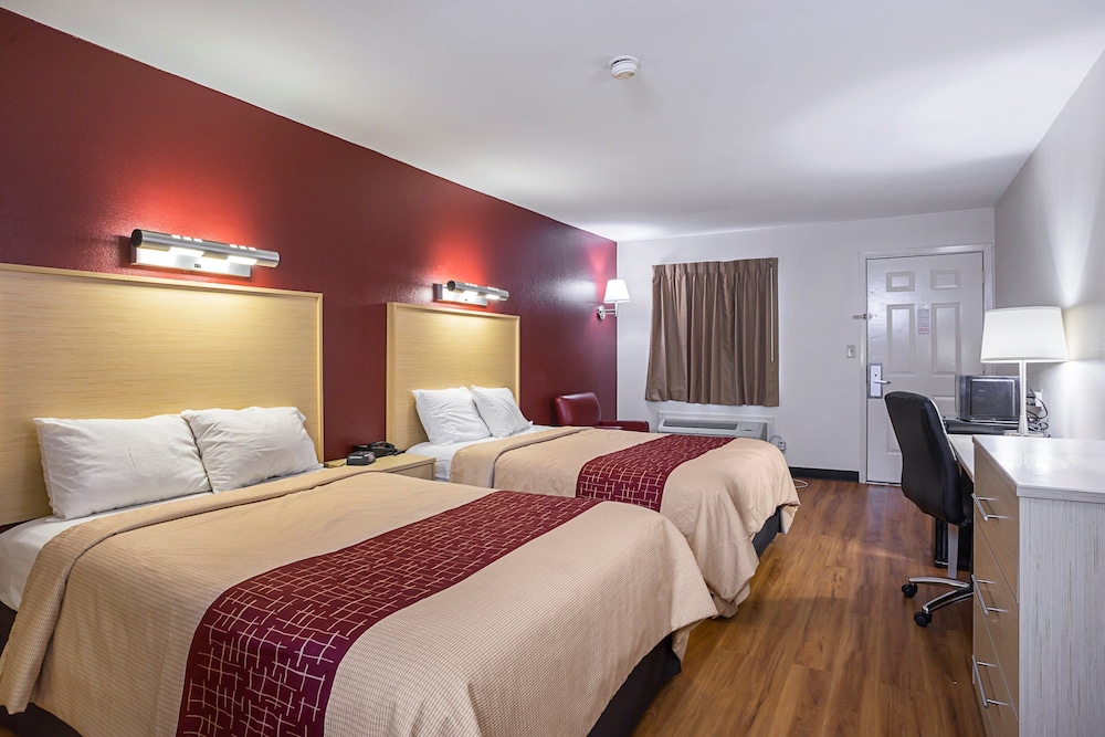 Red Roof Inn West Memphis AR - photo 31