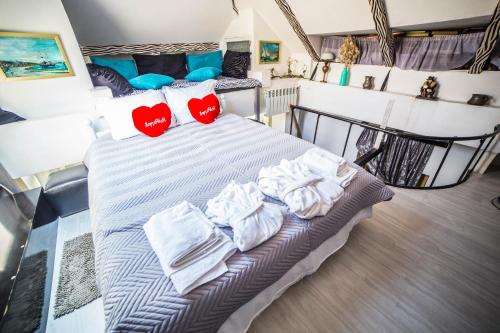 Comfortable Apartment In The Old Tbilisi