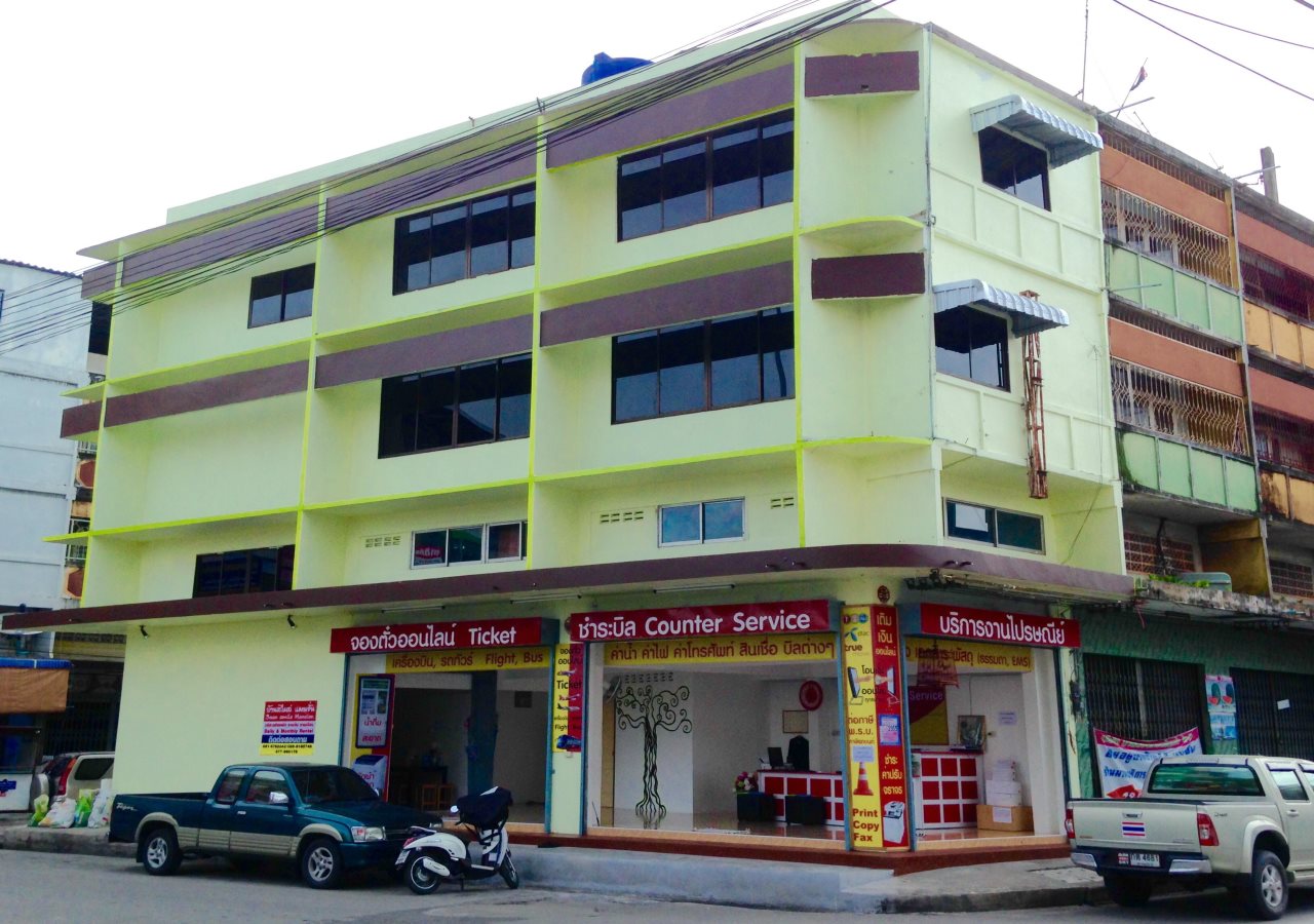 Room At Surat - last minute hotel in Surat Thani