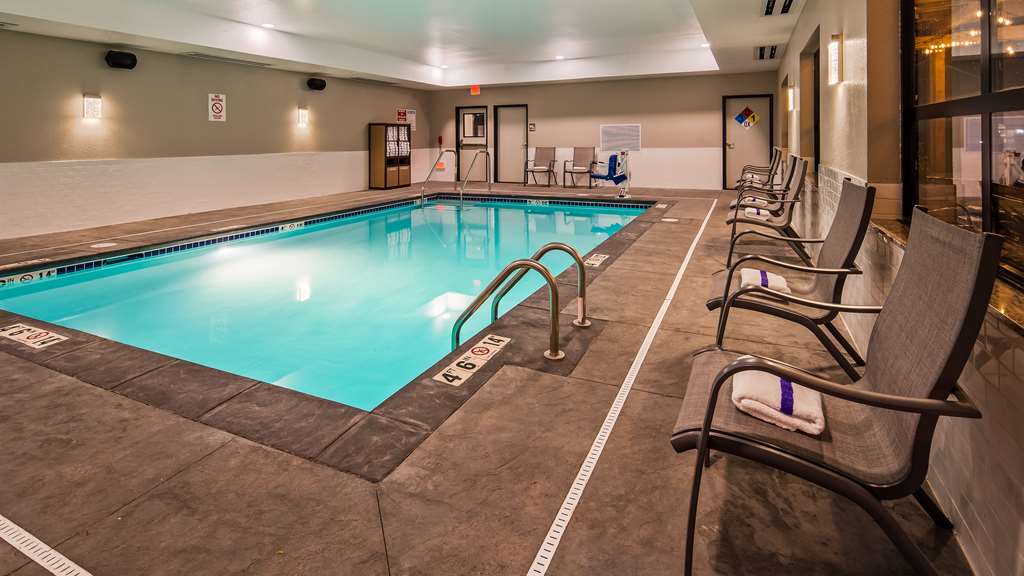 Best Western Premier Ankeny Hotel - photo 6