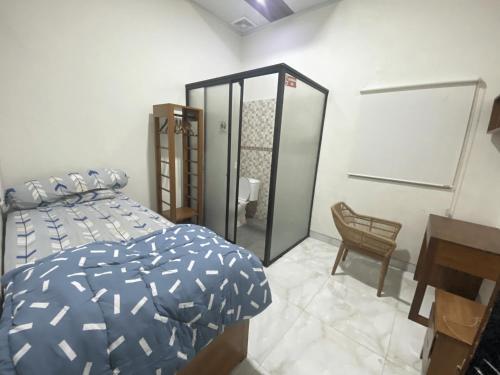 Villa Remboelan Shariah Guest House — 5-Star Luxury Hotel in Surakarta, Indonesia