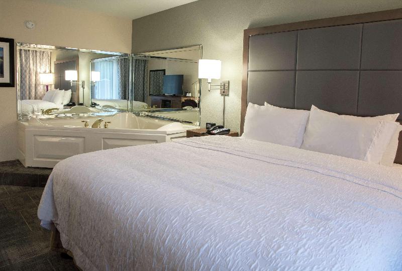 Hampton Inn Hartwell - photo 19