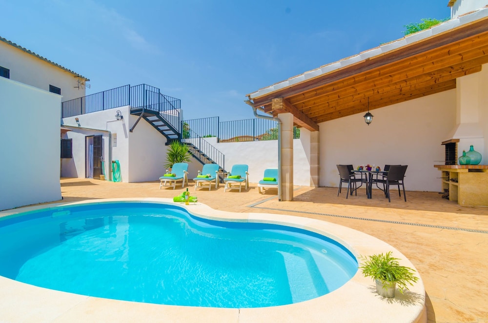 Can Pistola in Algaida, Spain