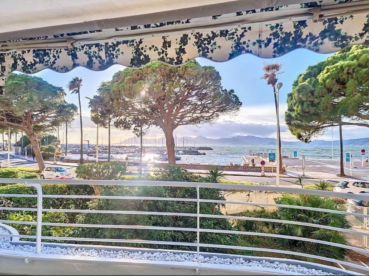 Le Romance Palm Beach Sea View Wi Fi Air Conditioning