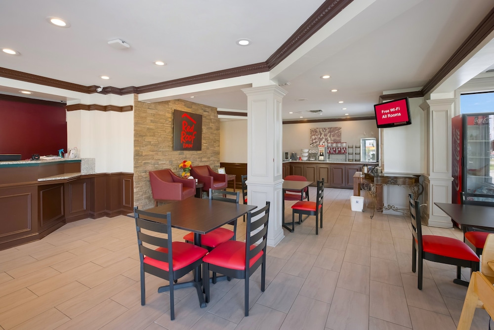 Red Roof Inn Dillon SC - photo 4