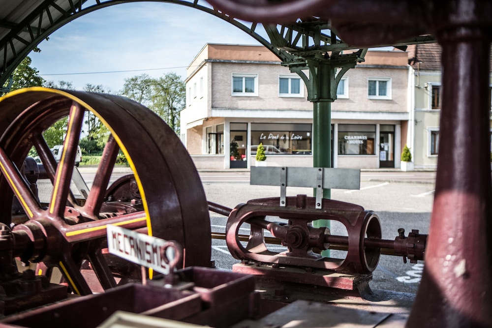 Le Pont de la Loire — hotel in Bourbon-Lancy