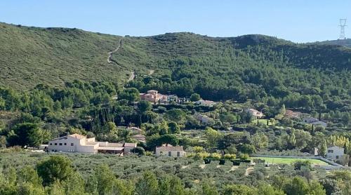 Lou Castellas — Eyguieres