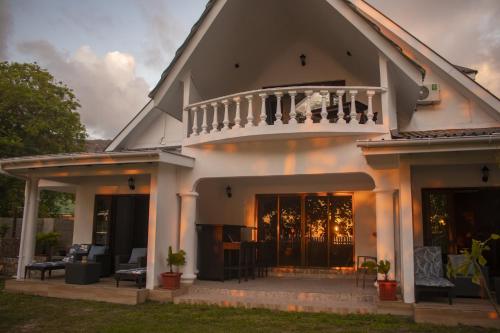 Chello's Villa — 4-Star Luxury Hotel in Victoria, Seychelles