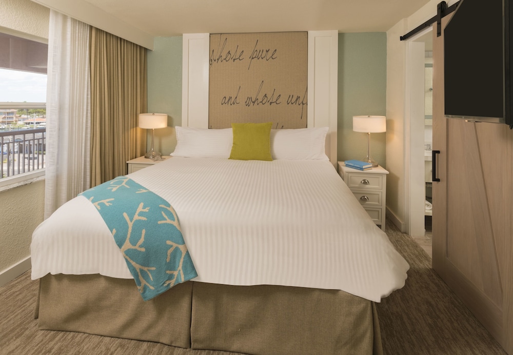 Beach House Suites by the Don CeSar - photo 6
