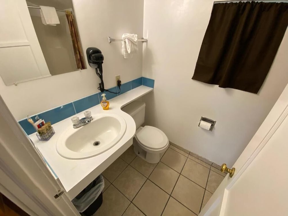 Independence Courthouse Motel - photo 32