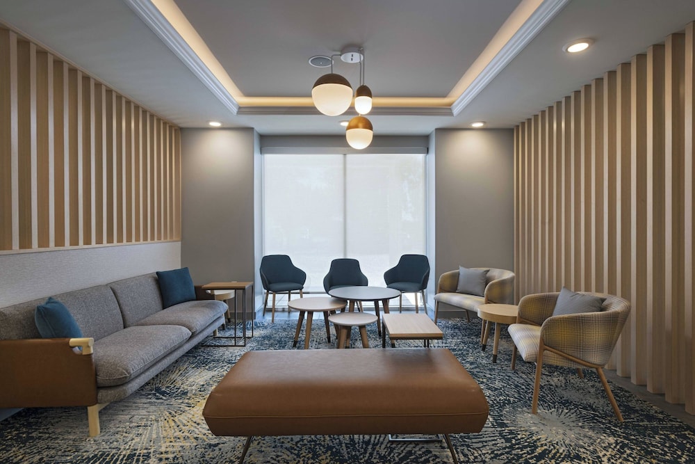 TownePlace Suites by Marriott Brentwood - photo 2