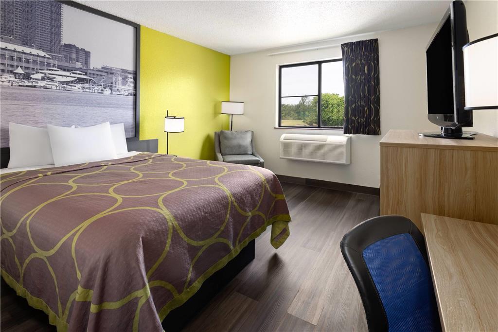 Super 8 by Wyndham South Boston VA - photo 18