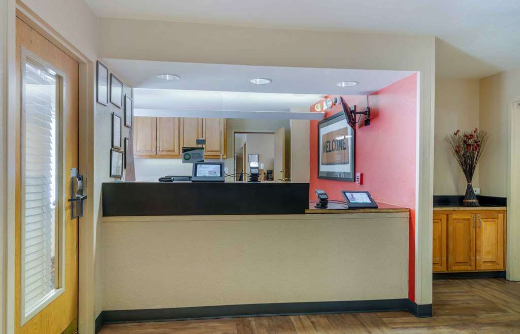 Extended Stay America Select Suites Atlanta Perimeter Peacht - photo 4