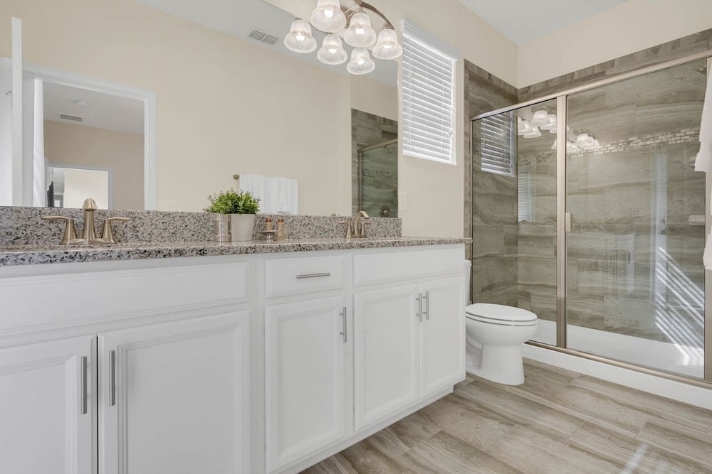 5 Bedroom Single Family Storey Lake Resort Close to Disney 4759 - photo 15