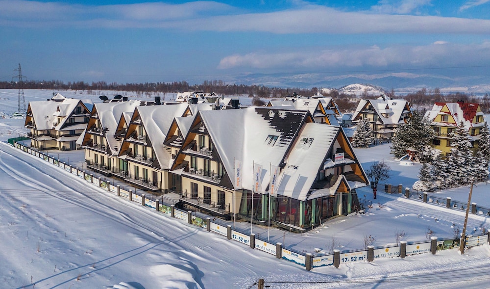 Sun&Snow Resorts E Białka Tatrzańska — 4-Star Luxury Hotel in Bukowina Tatrzanska, Poland