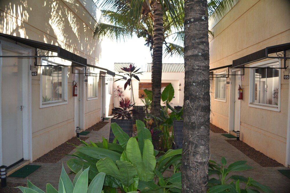 Pousada Villa dos Pássaros in Olimpia, Brasil