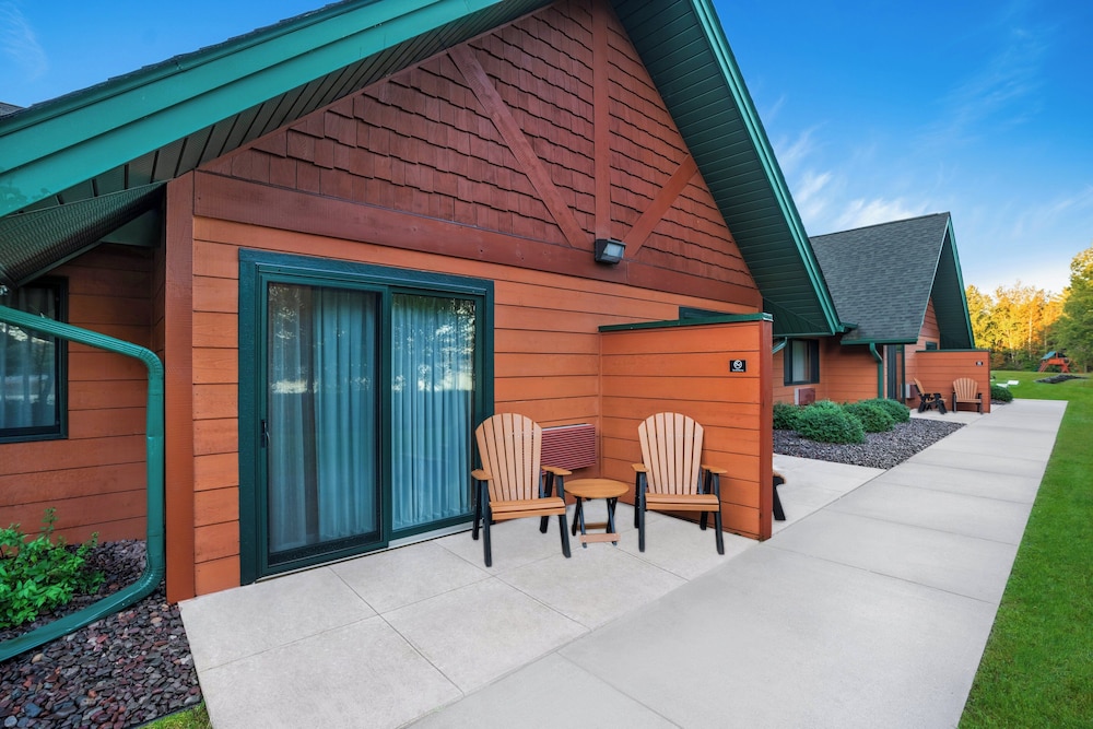 Holiday Inn Express & Suites Hayward by IHG - photo 18