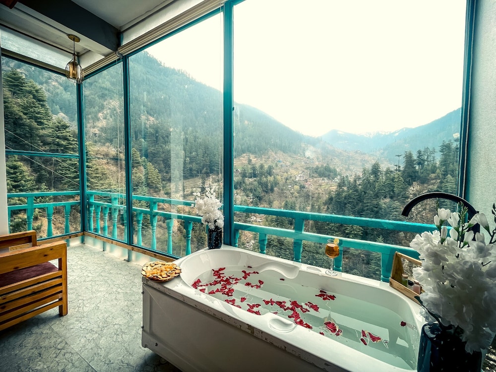 The Elevia Hotels in Banjar, India