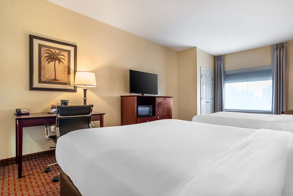 Comfort Inn & Suites Crestview South - photo 17